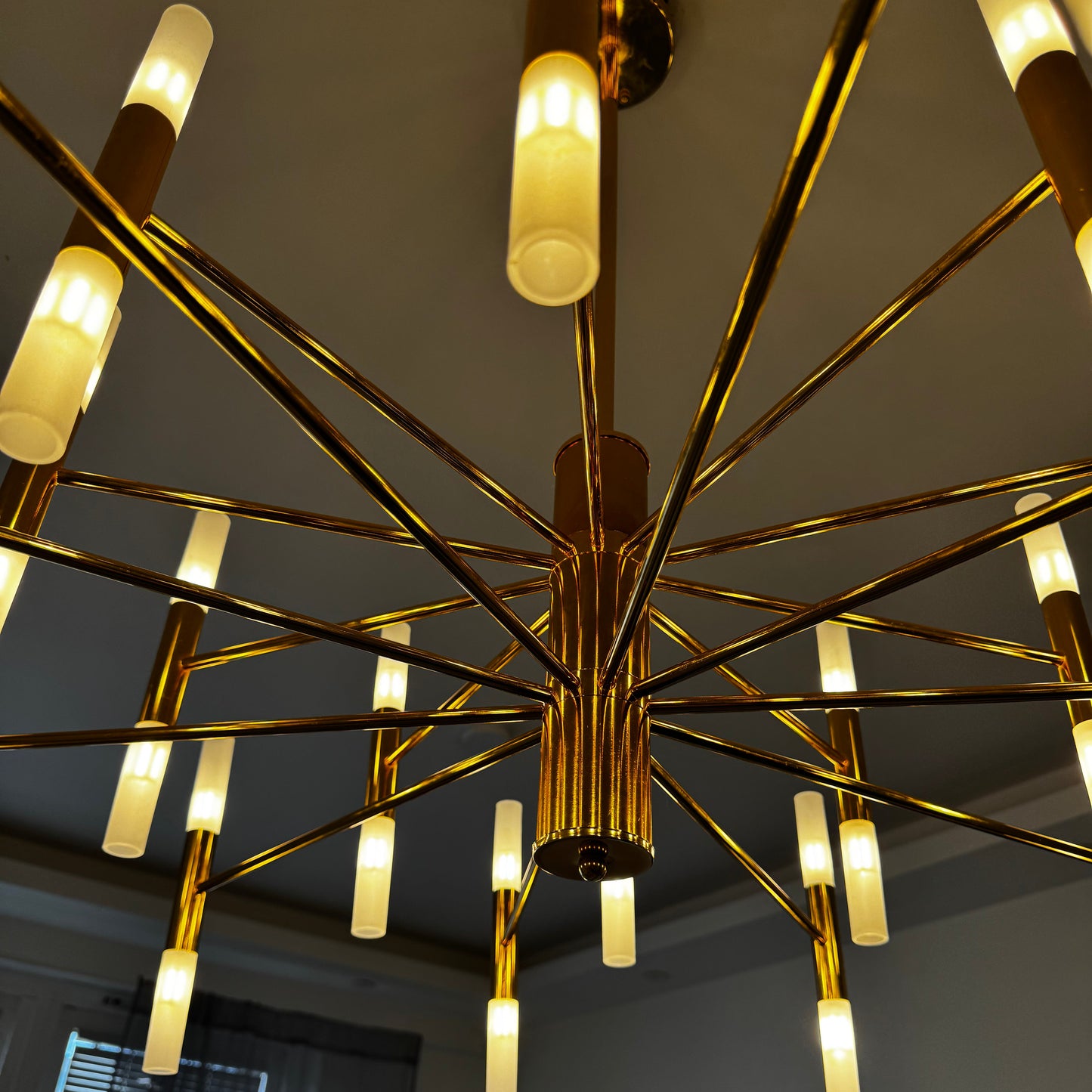 Stor Taklampa Guld 100 cm - Taklampa Geneva