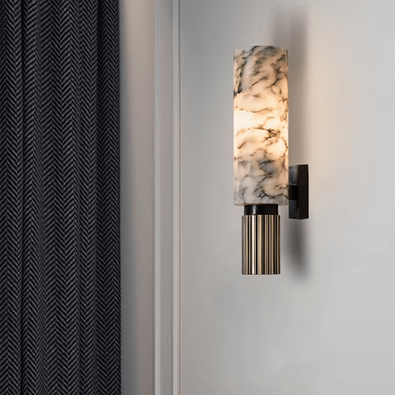 Ansu Vägglampa Marmor – Modern Elegans i Koppar & LED - Mandset