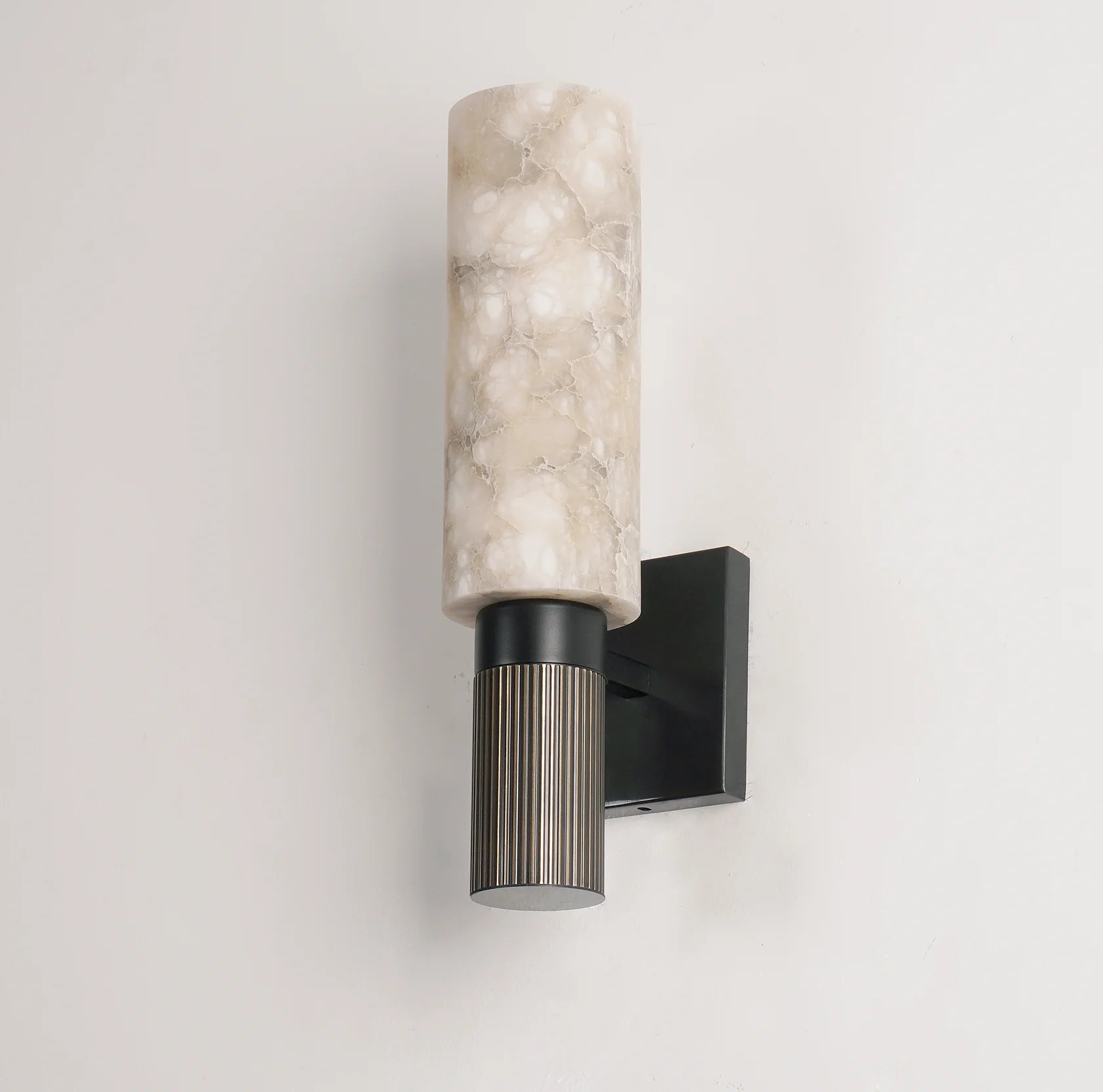 Ansu Vägglampa Marmor – Modern Elegans i Koppar & LED - Mandset